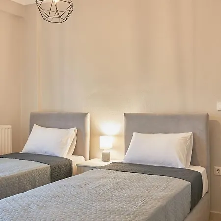 Pearl Apartments Ofrínion Extérieur photo